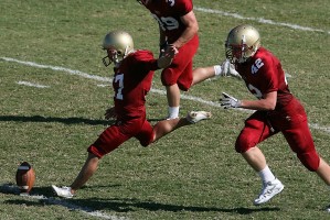 爱游戏官方-2平8负！英超主帅下课，或成国足主帅新目标，曾带领海港夺冠，英超主教练名单