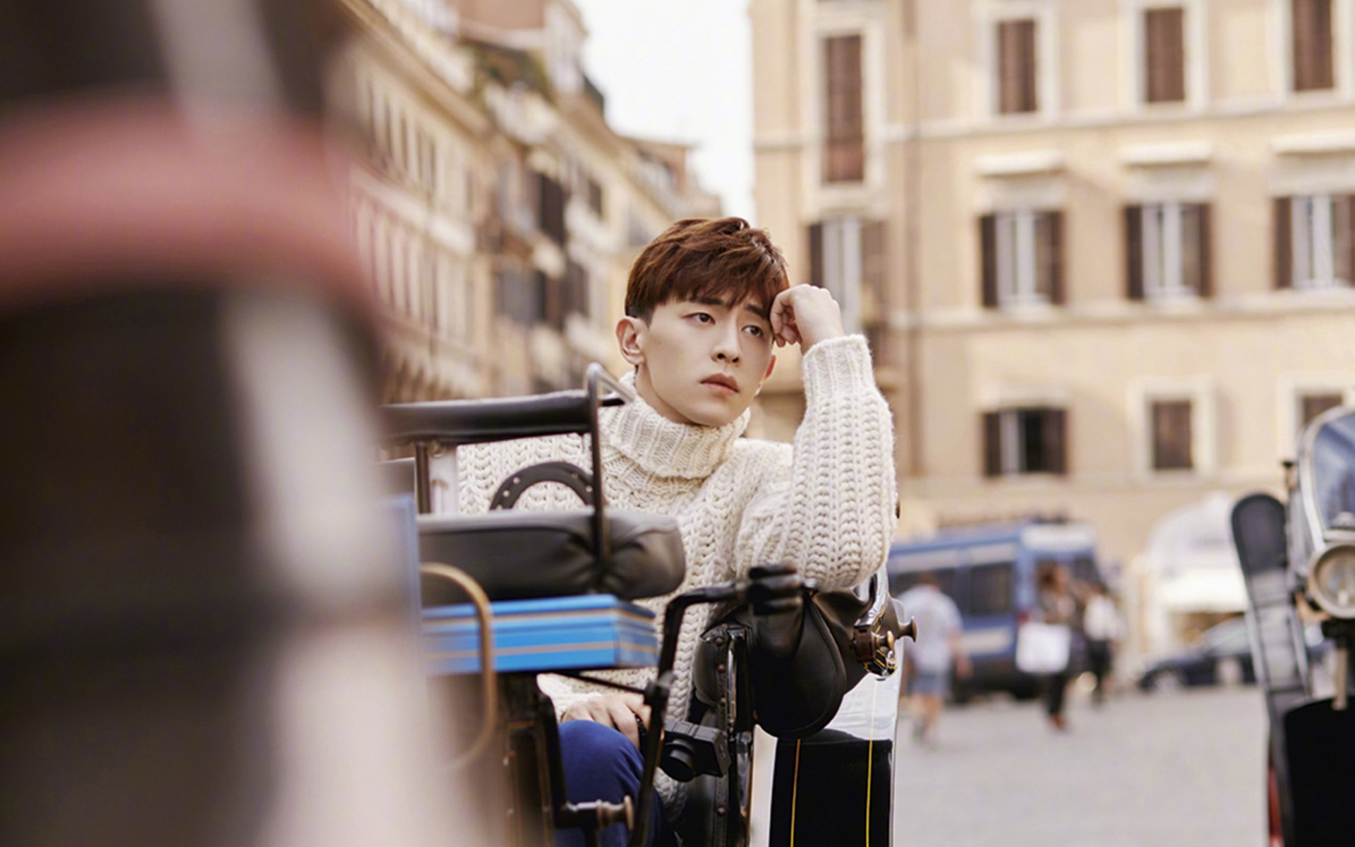 英超青训体系融入心理压力管理提升技术动作稳定性，英超训练足球