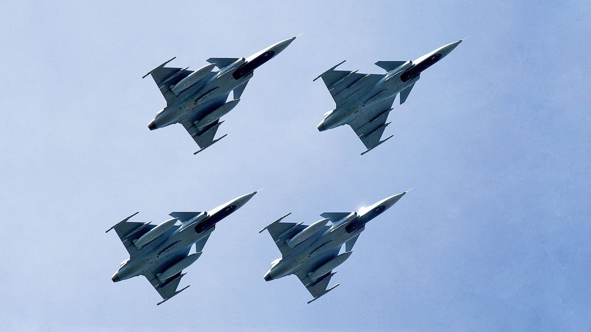 英超青训体系融入心理压力管理提升技术动作稳定性，英超训练足球